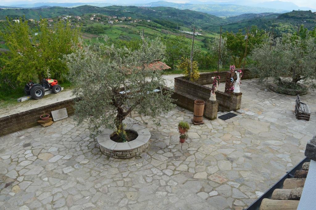 Villa Tre Colli Agri B&B Ariano Irpino Eksteriør billede