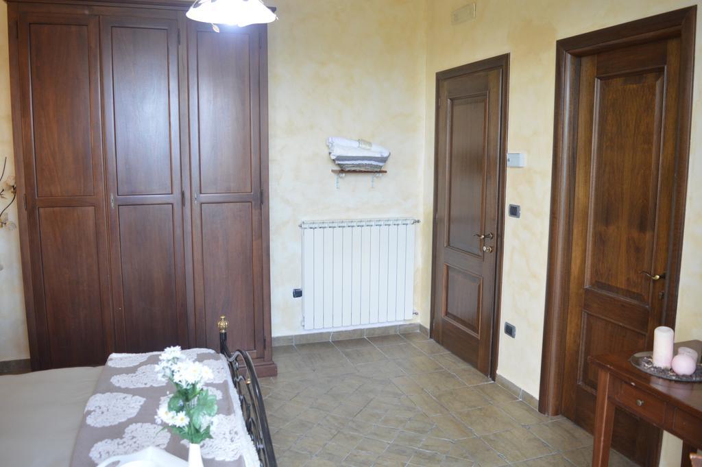 Villa Tre Colli Agri B&B Ariano Irpino Eksteriør billede