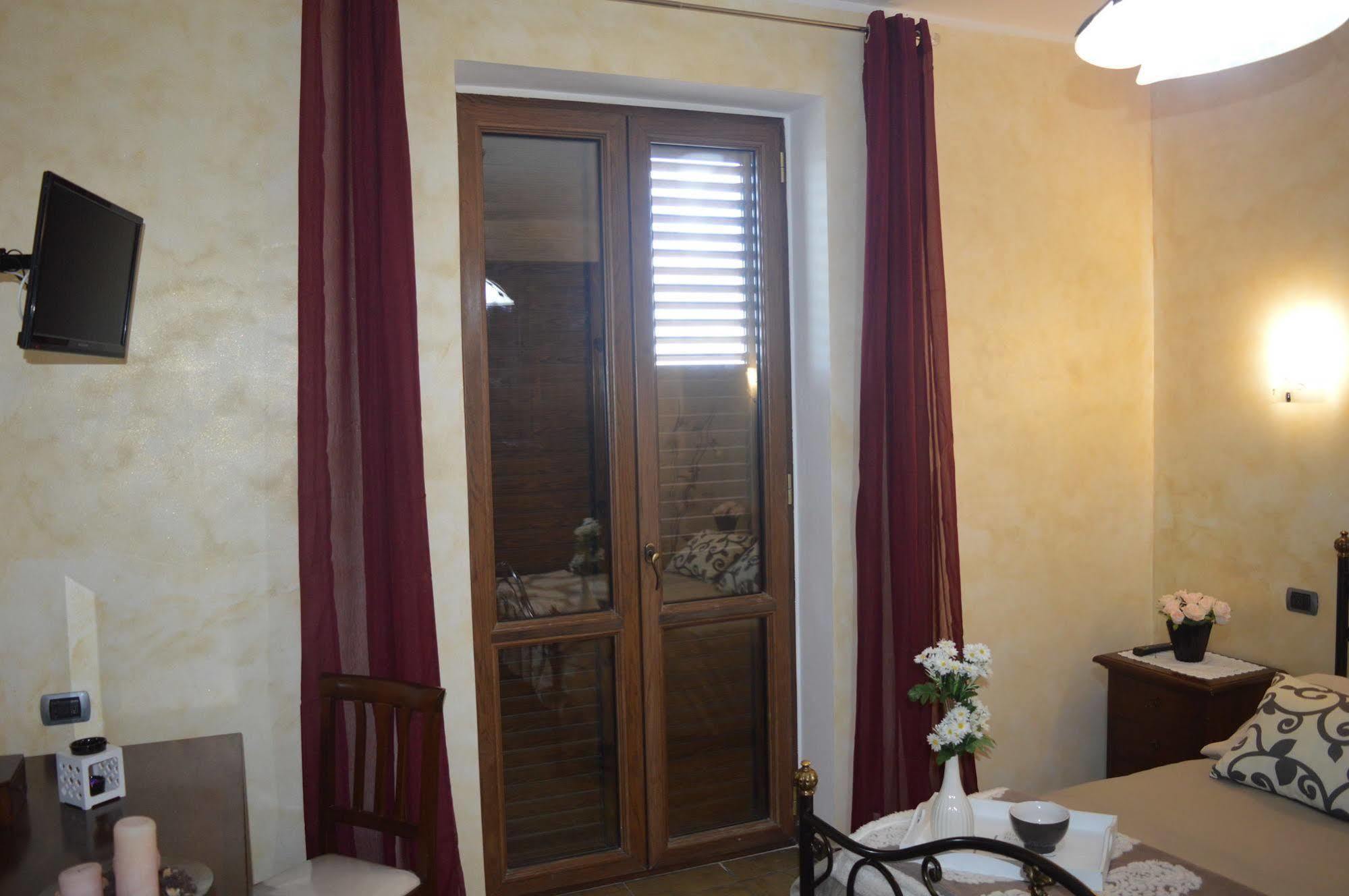 Villa Tre Colli Agri B&B Ariano Irpino Eksteriør billede