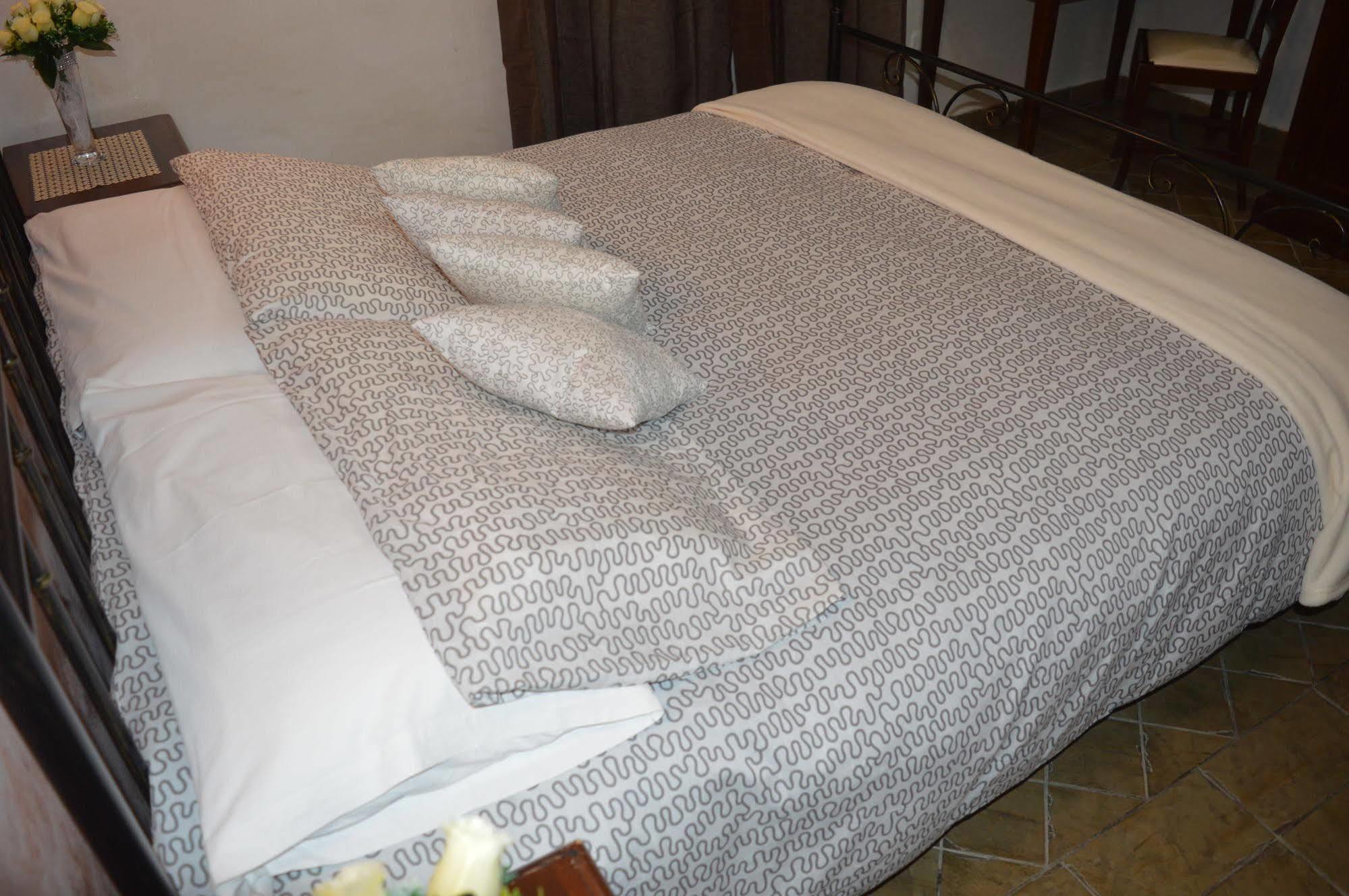 Villa Tre Colli Agri B&B Ariano Irpino Eksteriør billede
